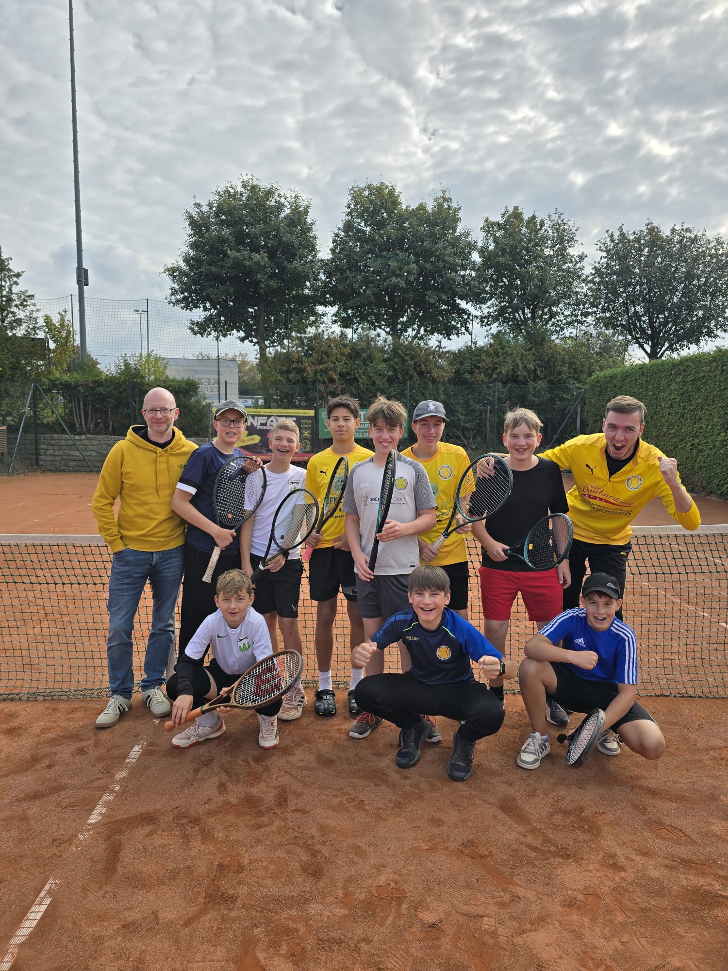 Jugendfreundschaftsspiel Harlingerode - Wolfshagen : Tennis, Teamgeist &amp; Grillduft! 